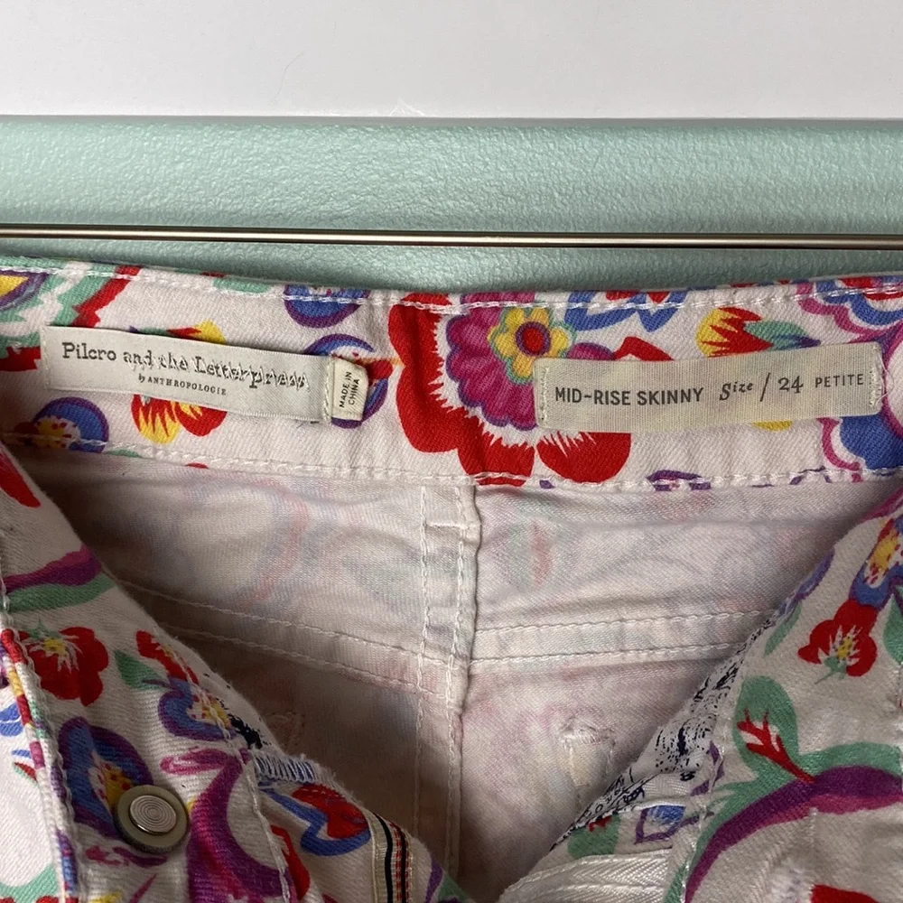Pilcro & the Letterpress by Anthropologie Floral Mid-rise Skinny Jeans S… - Picture 6 of 11